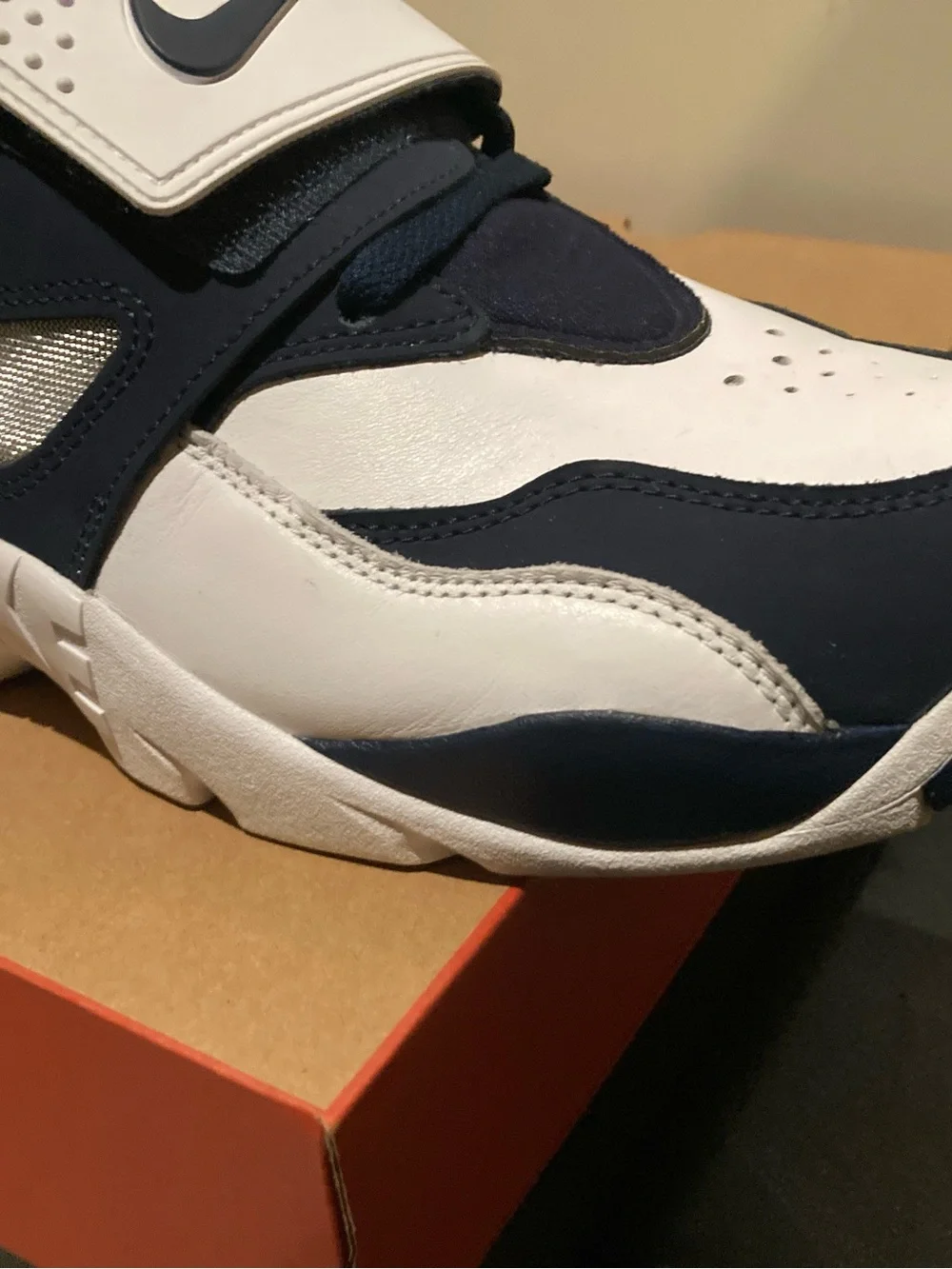 Nike Air Diamond Turf White / Midnight Navy Men’s Shoes